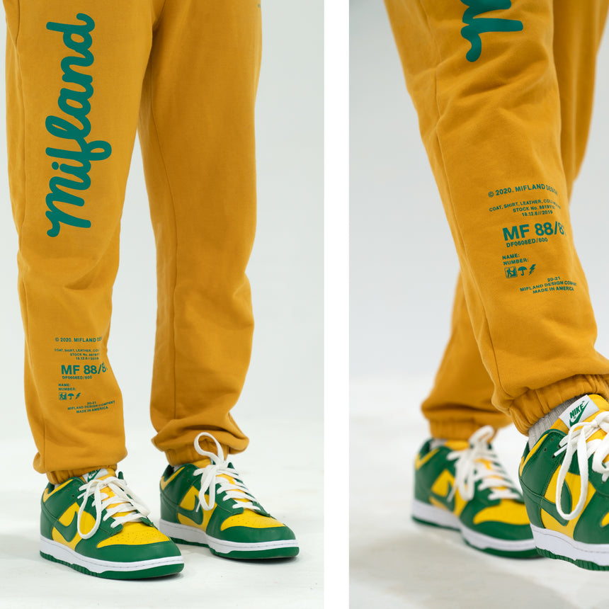 Essentials Uniform II