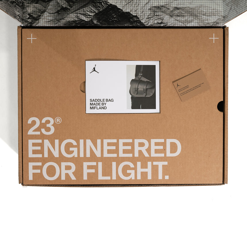 Essentials Uniform II
